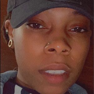 Meet your Posher, Joy